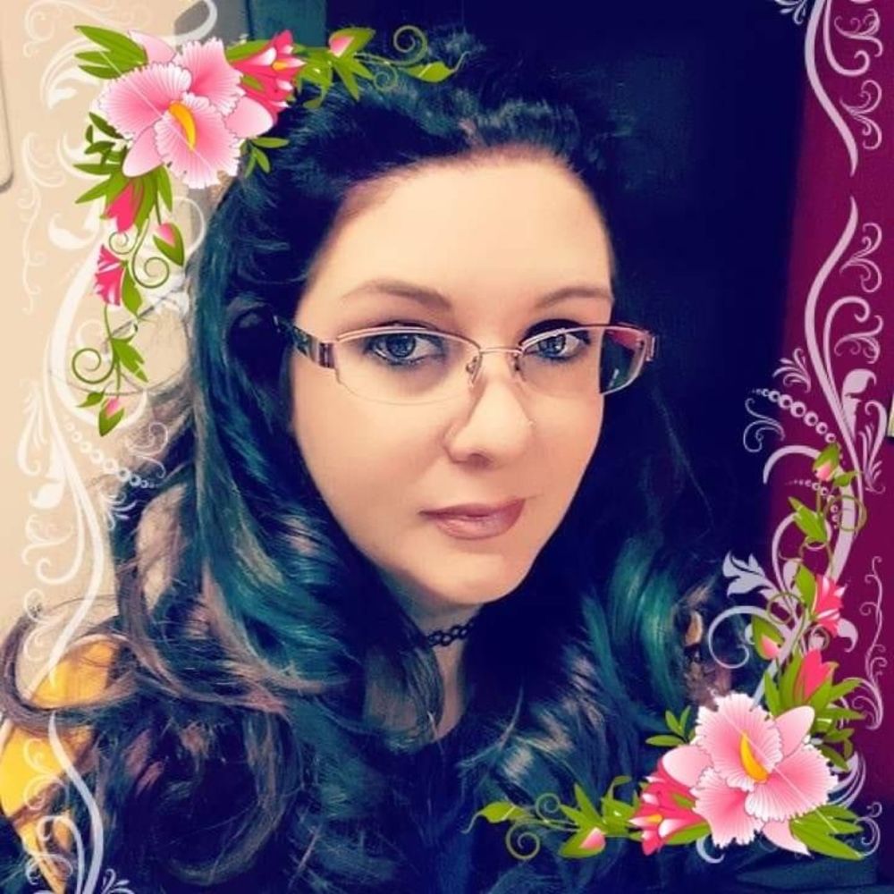 Meet your Posher, Alena